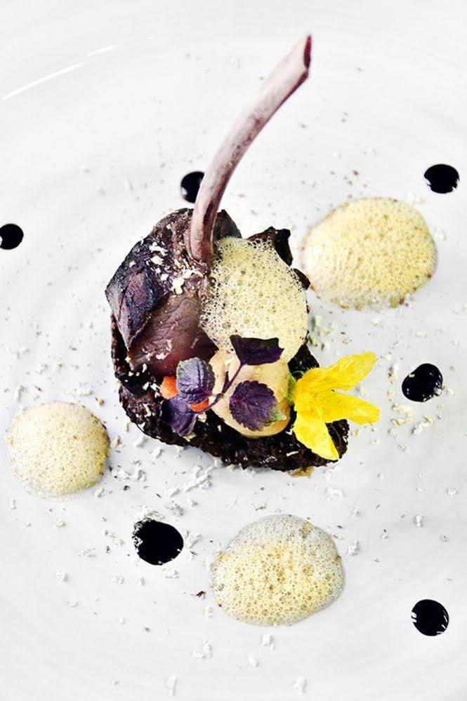 Logis Hotel Du Morvan - Restaurant La Table De Jerome Luzy Exterior foto